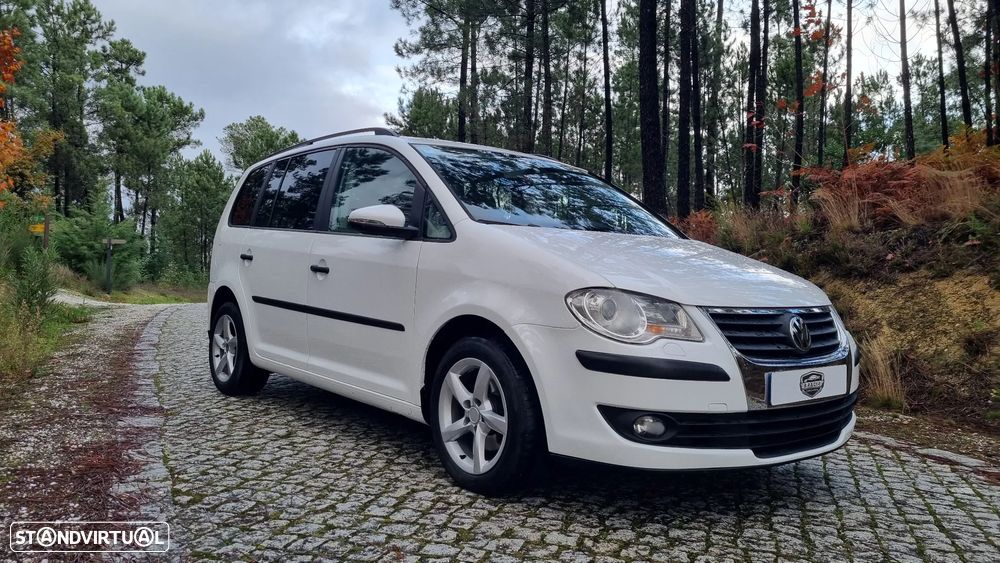 VW Touran 1.9 TDi DSG Highline