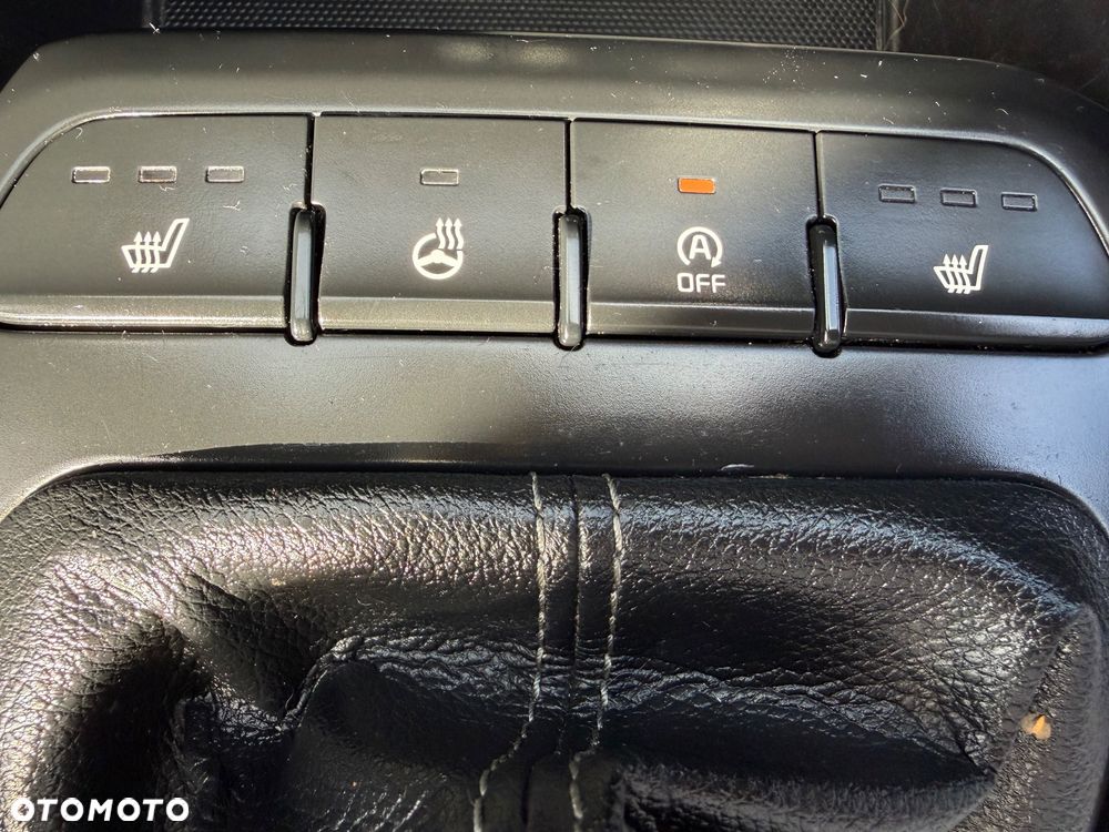 Kia Stonic - 20