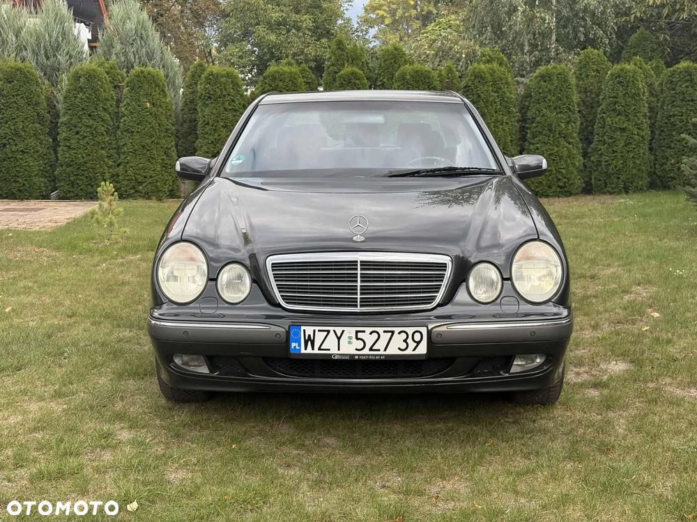 Mercedes-Benz Klasa E - 20