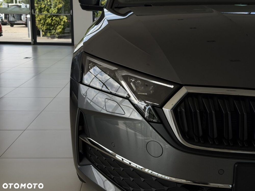 Skoda Octavia 1.5 TSI mHEV Drive Selection DSG - 12