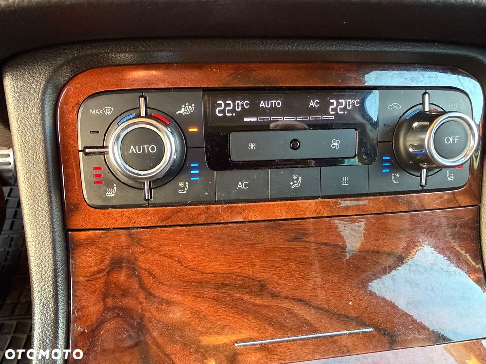 Volkswagen Touareg 4.2 V8 TDI DPF Automatik - 14