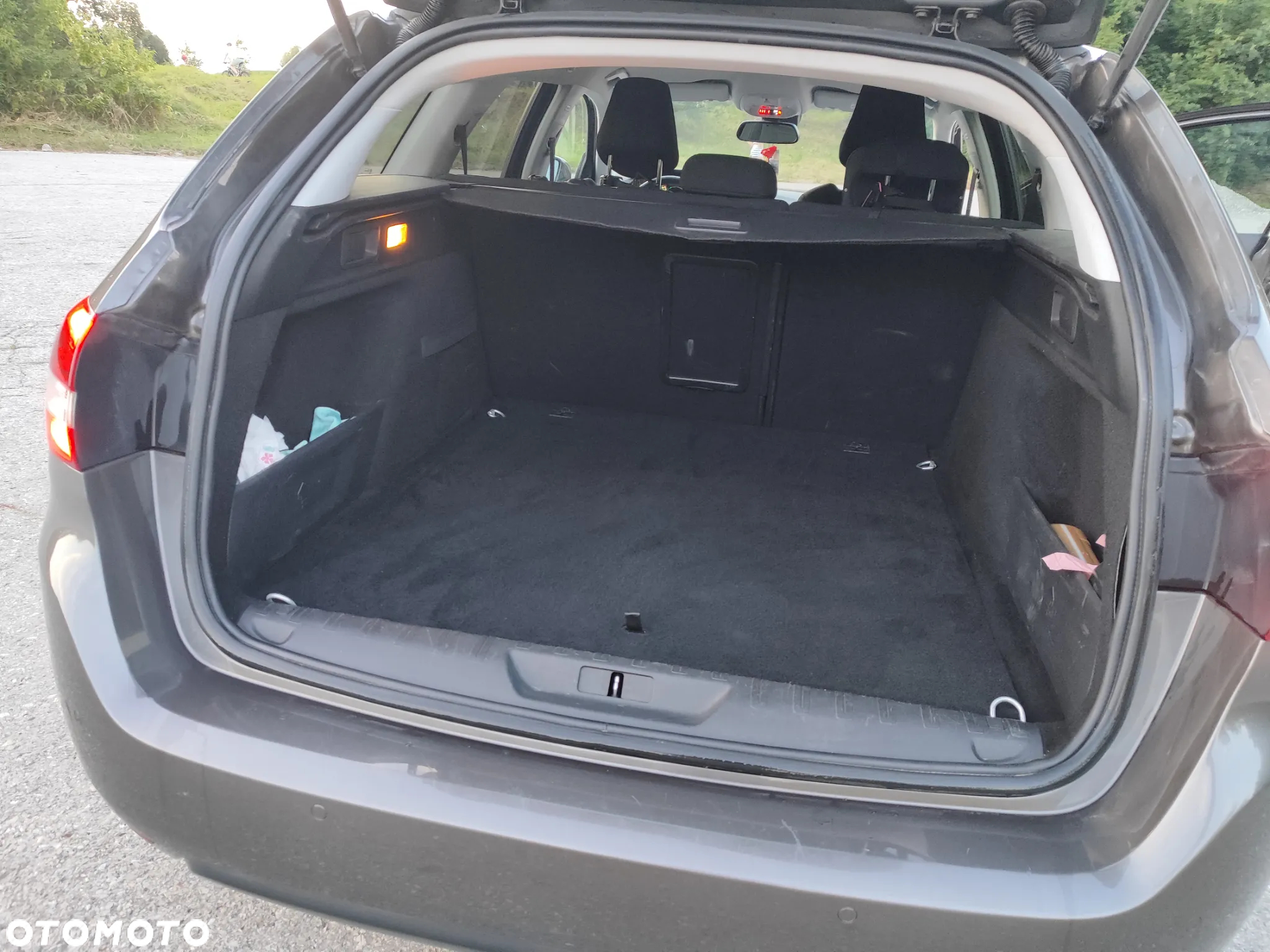 Peugeot 308 SW 2.0 Blue HDi Allure S&S - 15