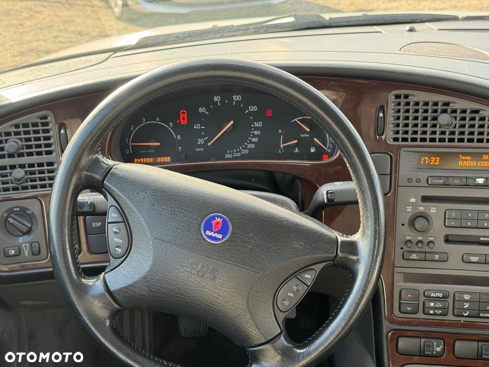 Saab 9-5 2.3T Linear Griffin Edition - 29