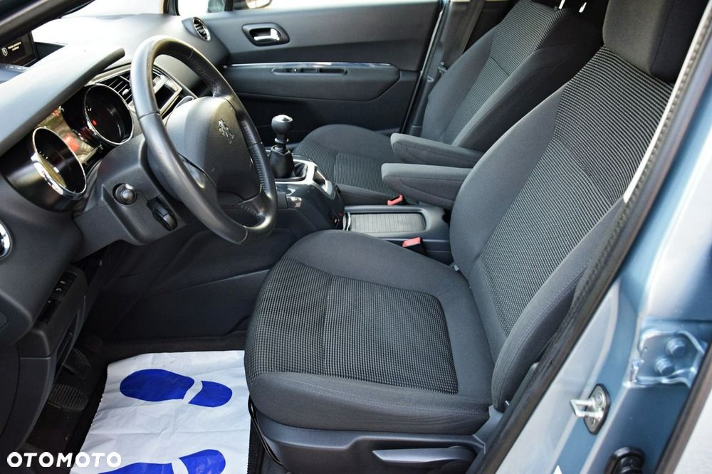 Peugeot 5008 - 28