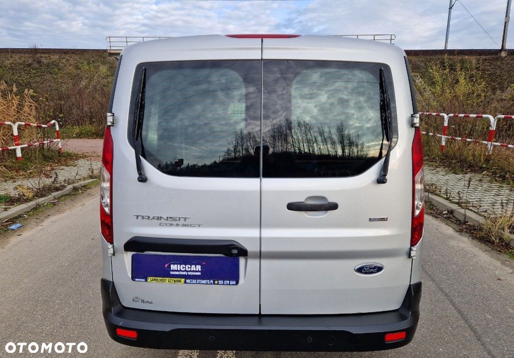 Ford transit connect - 7