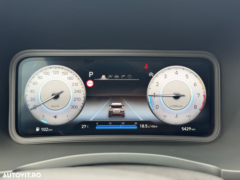 Hyundai KONA - 35