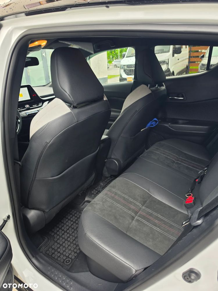 Toyota C-HR 2.0 Hybrid GR Sport - 10