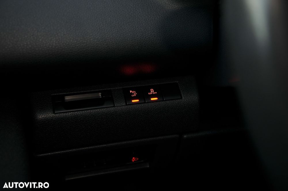 Peugeot 3008 BlueHDi 120 EAT6 Stop & Start Allure - 18