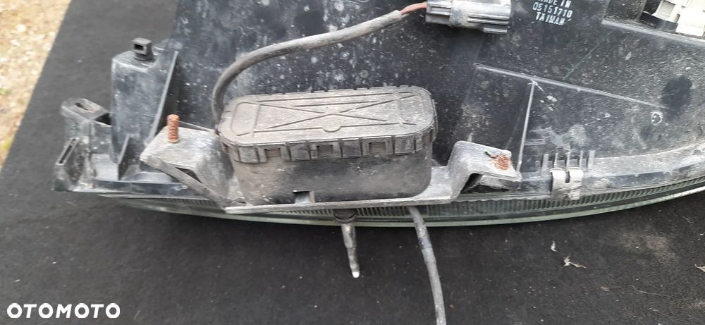 ZDERZAK  TYŁ Klapa tył VOLVO S60 KOLOR  445-26 Lampa reflektor prawy przód volvo v70 II s60 - 11