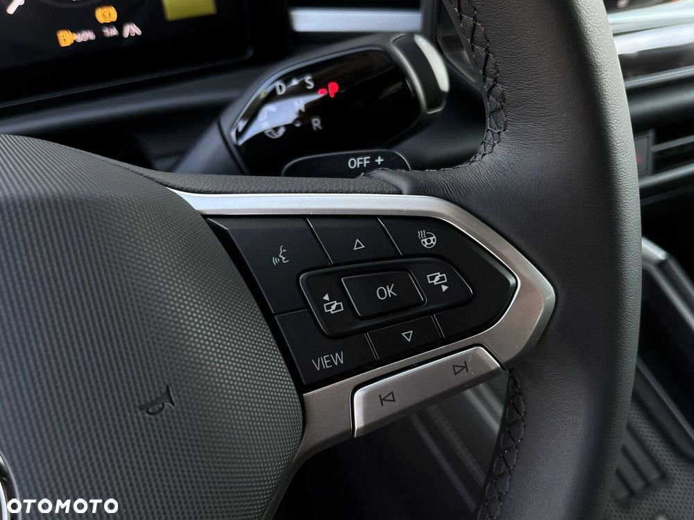 Volkswagen T-Roc - 23