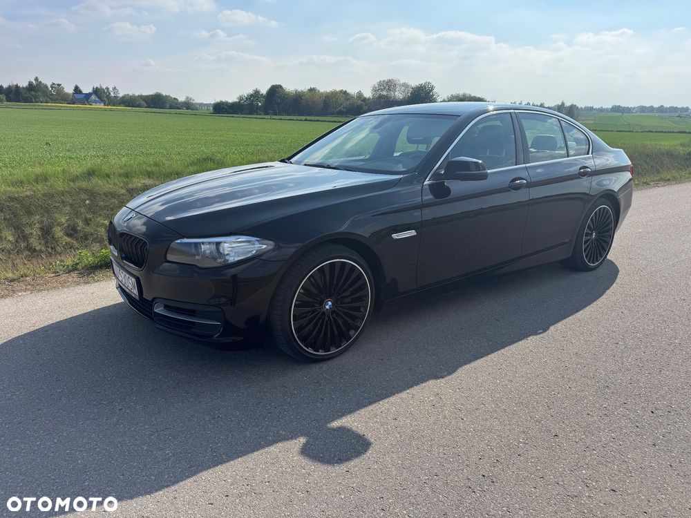 BMW Seria 5 530d Sport-Aut Luxury Line - 2