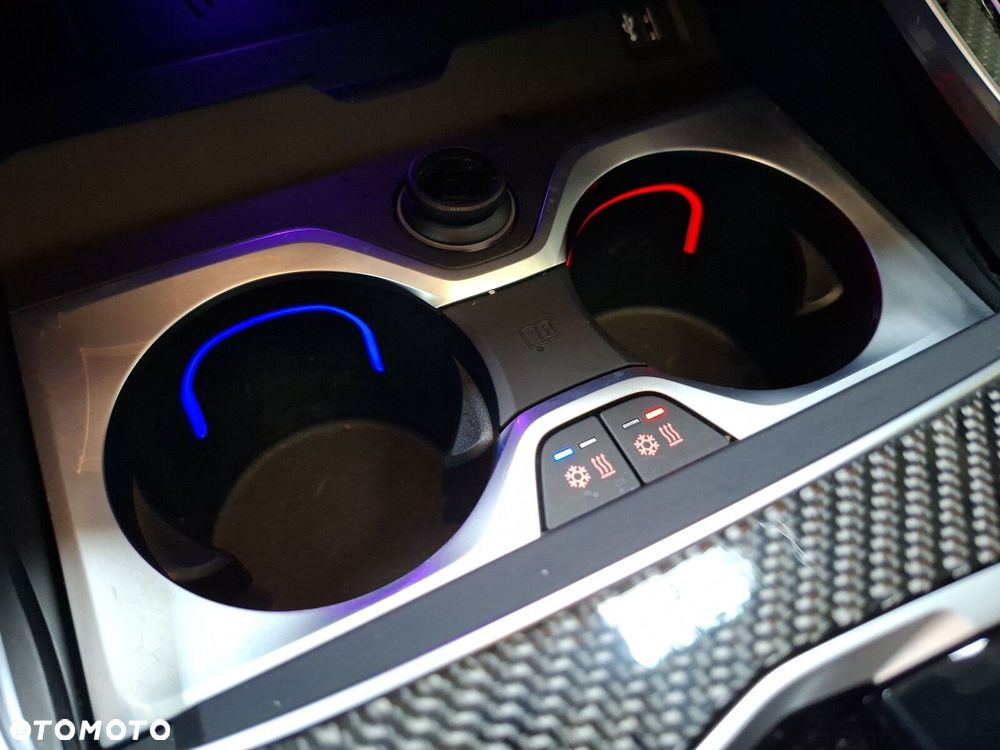 BMW X7 - 33