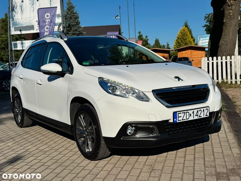 Peugeot 2008 1.6 e-HDi Style S&S - 9