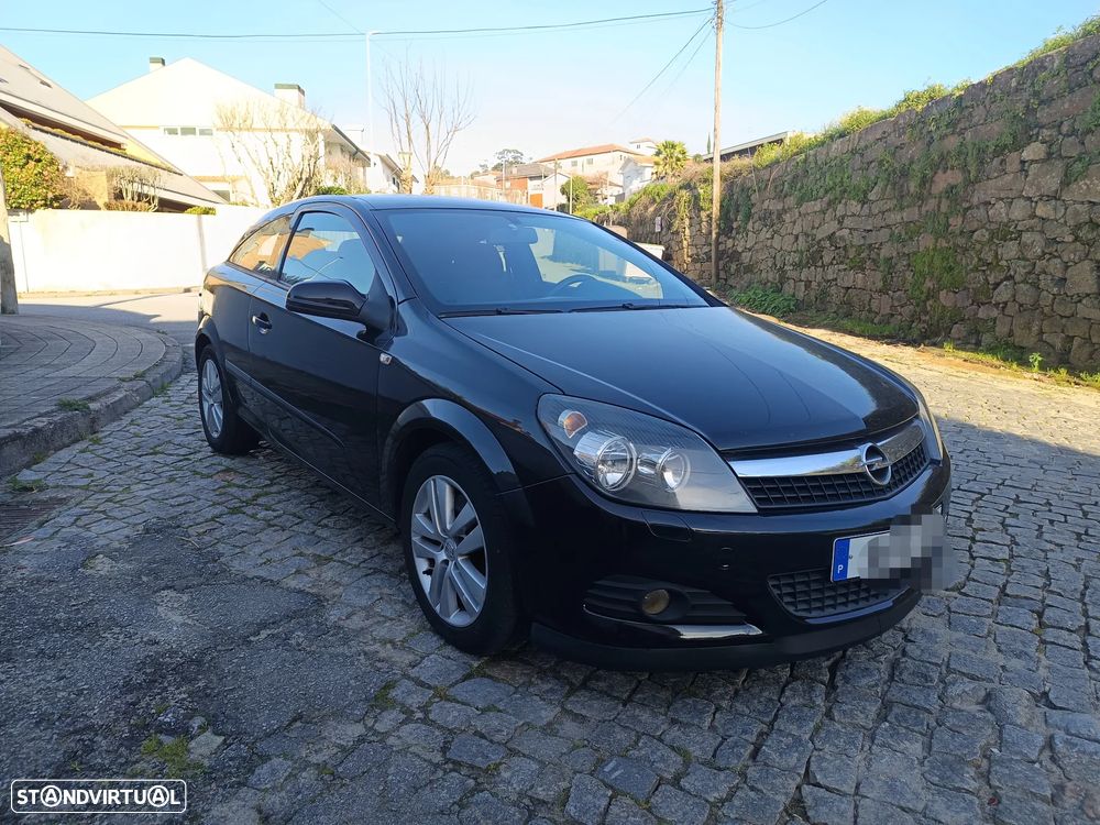 Opel Astra GTC 1.7 CDTI DPF Cosmo - 1