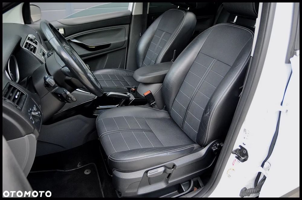 Ford Kuga 2.0 TDCi 4WD Titanium - 6