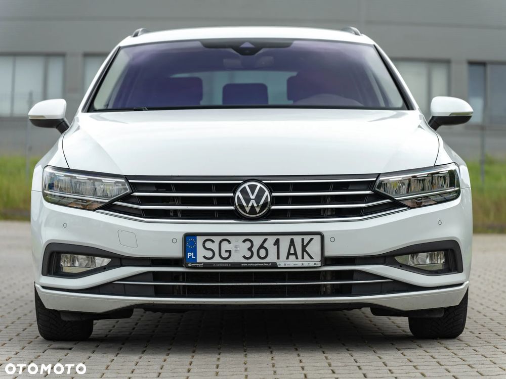 Volkswagen Passat Variant 1.5 TSI EVO Elegance - 2