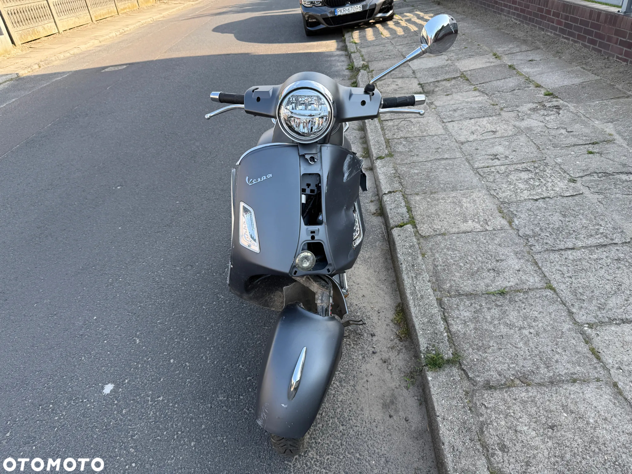 Piaggio Vespa - 2