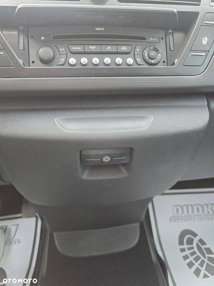 Citroën C4 Picasso - 29