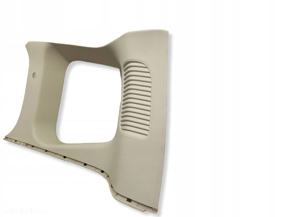Osłona Plastik Ramy Okna Tylnego Prawa Ford Turneo Courier ET76K31010AGW - 2