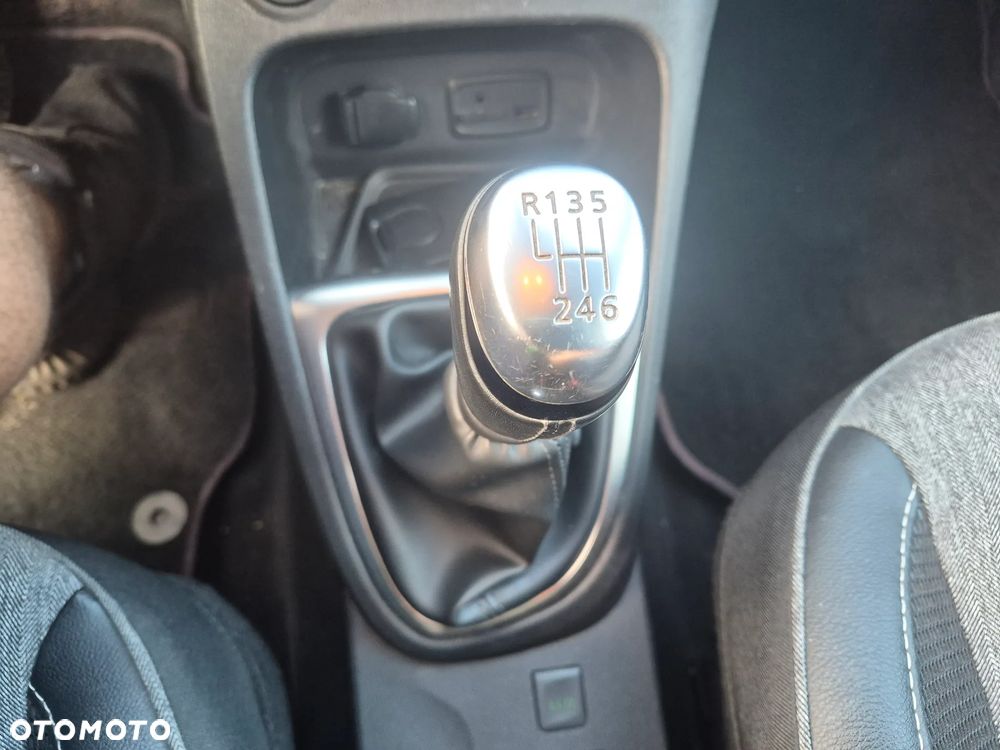 Renault Captur - 10