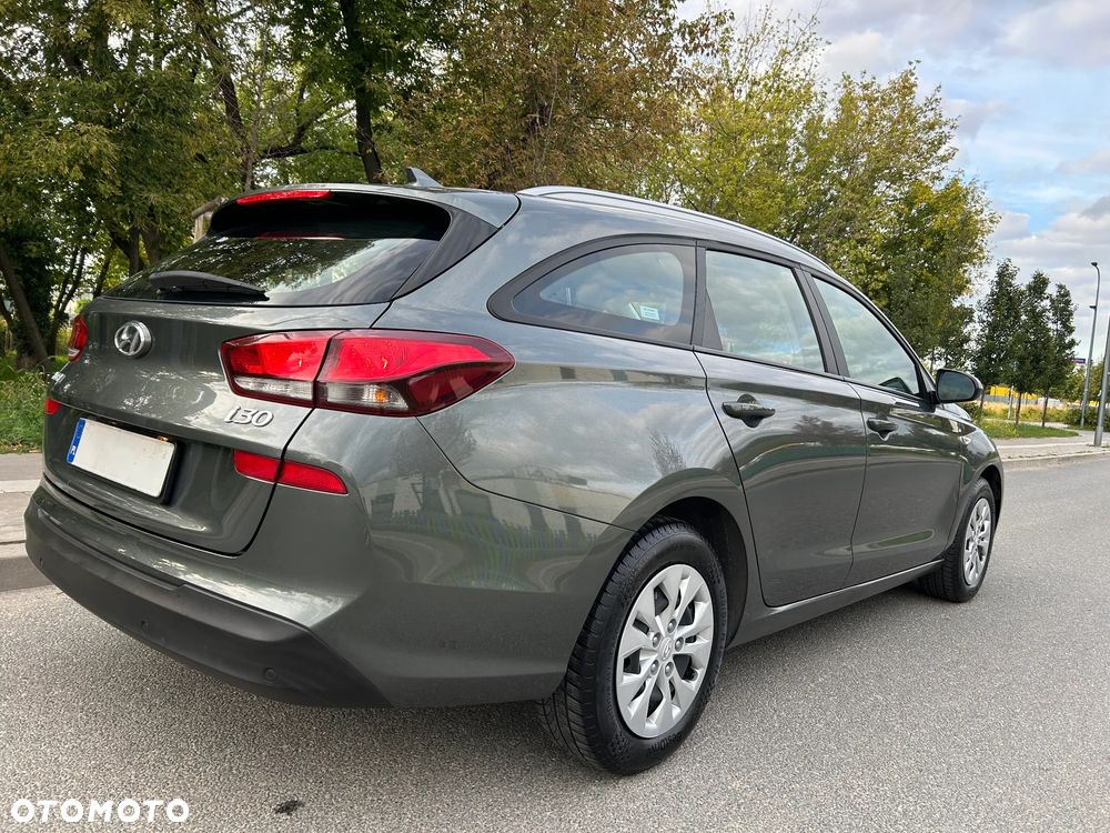 Hyundai i30 1.5 DPI Modern - 26