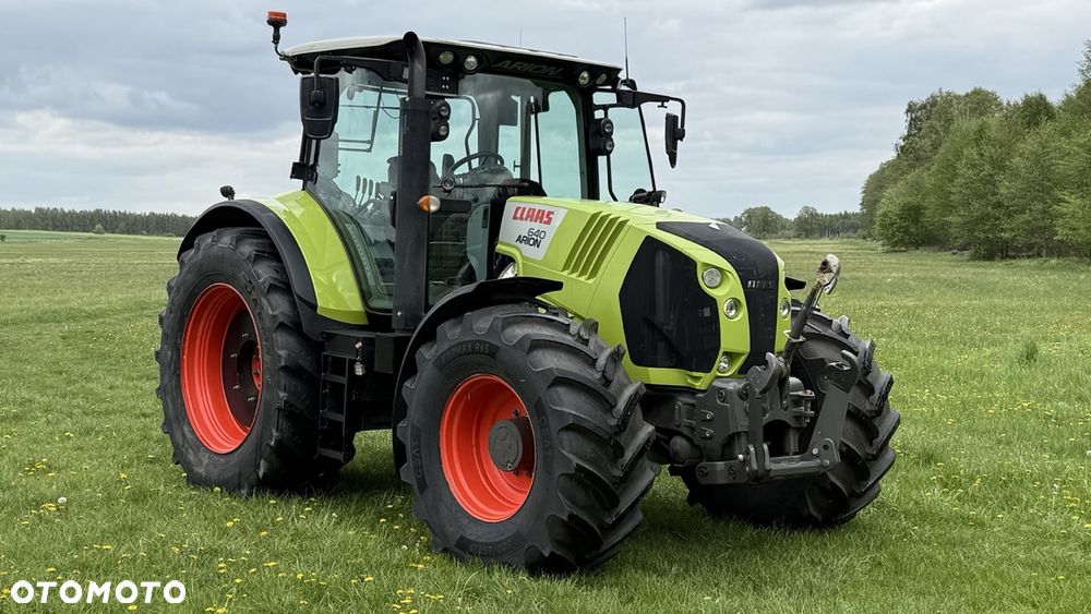Claas ARION 640 - 16