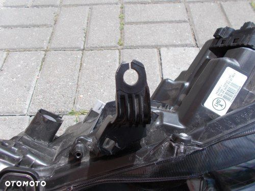 LAMPA LEWA REFLEKTOR TOYOTA COROLLA E21 SEDAN 19- - 5