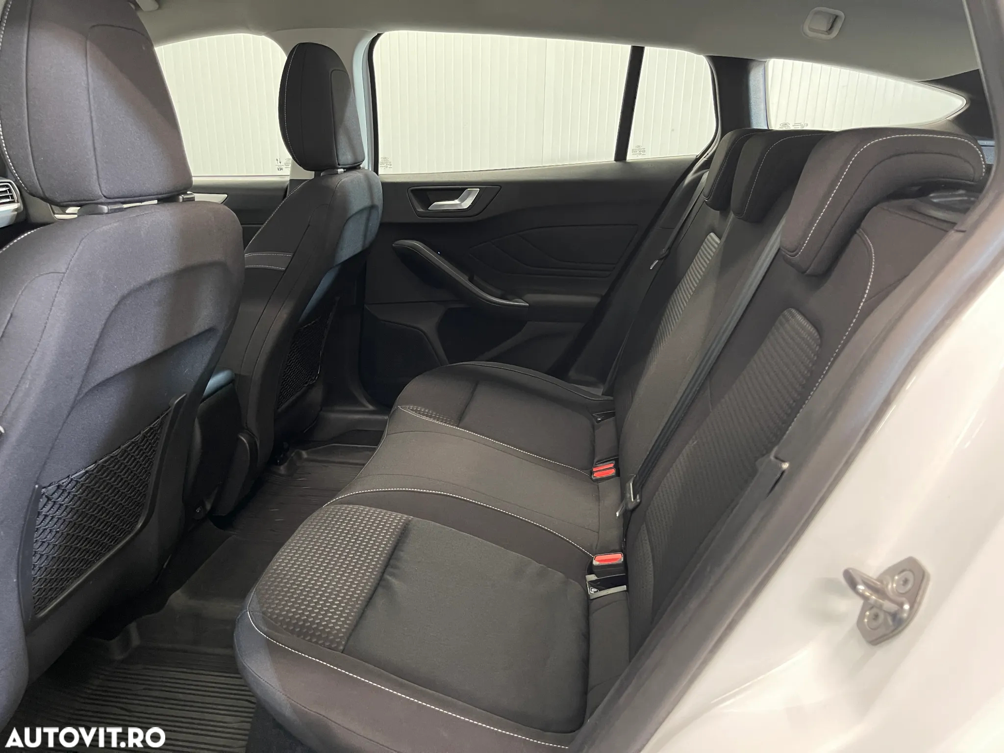 Ford Focus 1.5 EcoBlue Connected - 11