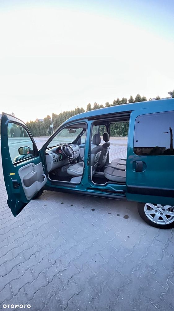Renault Kangoo 1.6 16V Authentique 4x4 - 9
