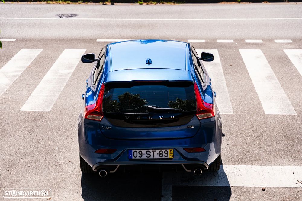 Volvo V40 2.0 D2 R-Design - 39