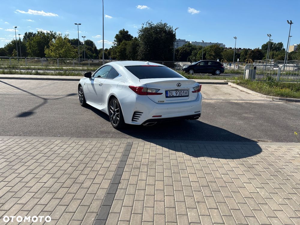 Lexus RC 200t / 300 F Sport - 4