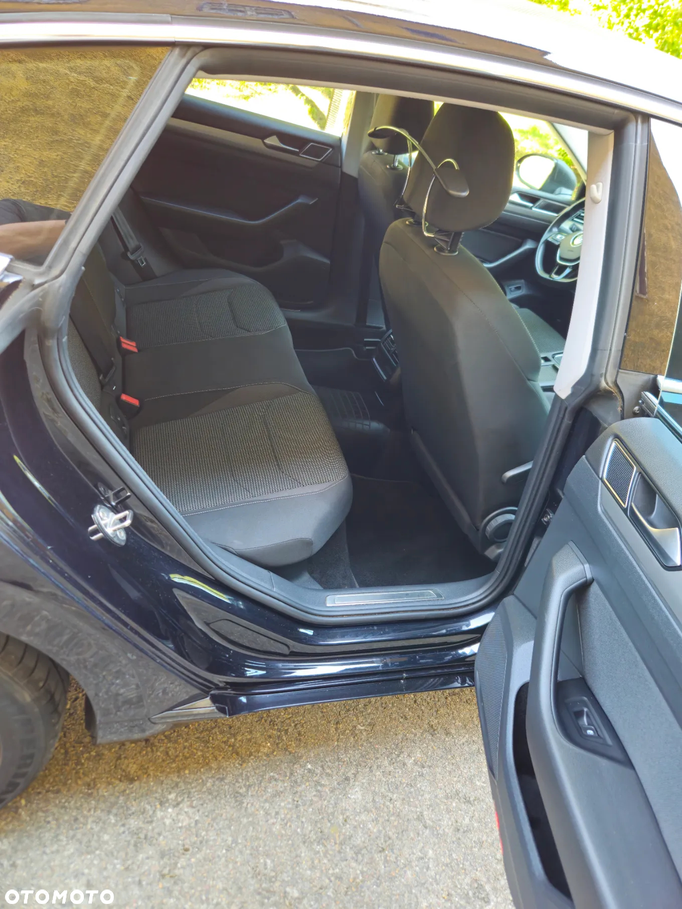 Volkswagen Arteon 2.0 TDI Essence DSG - 21