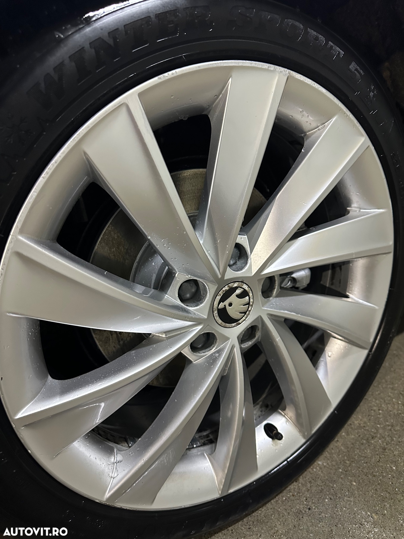 Skoda Superb 2.0 TDI DSG 4X4 Laurin & Klement - 20
