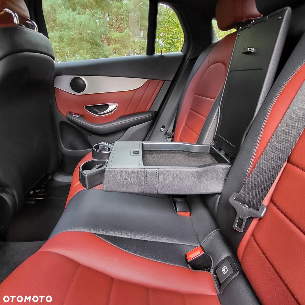 Mercedes-Benz GLC 220 d 4Matic 9G-TRONIC AMG Line - 9