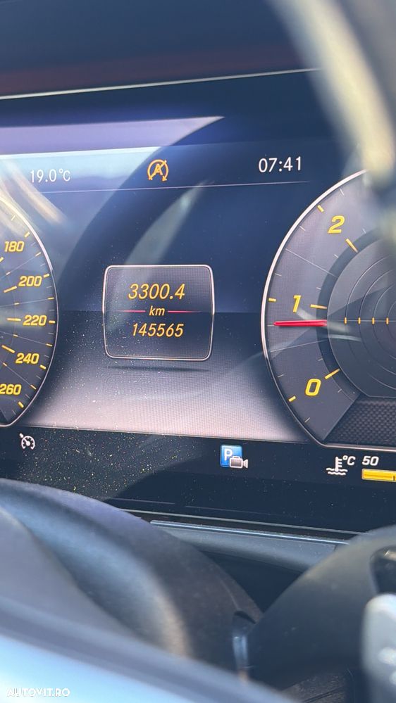 Mercedes-Benz E 200 d T-Modell Aut - 18