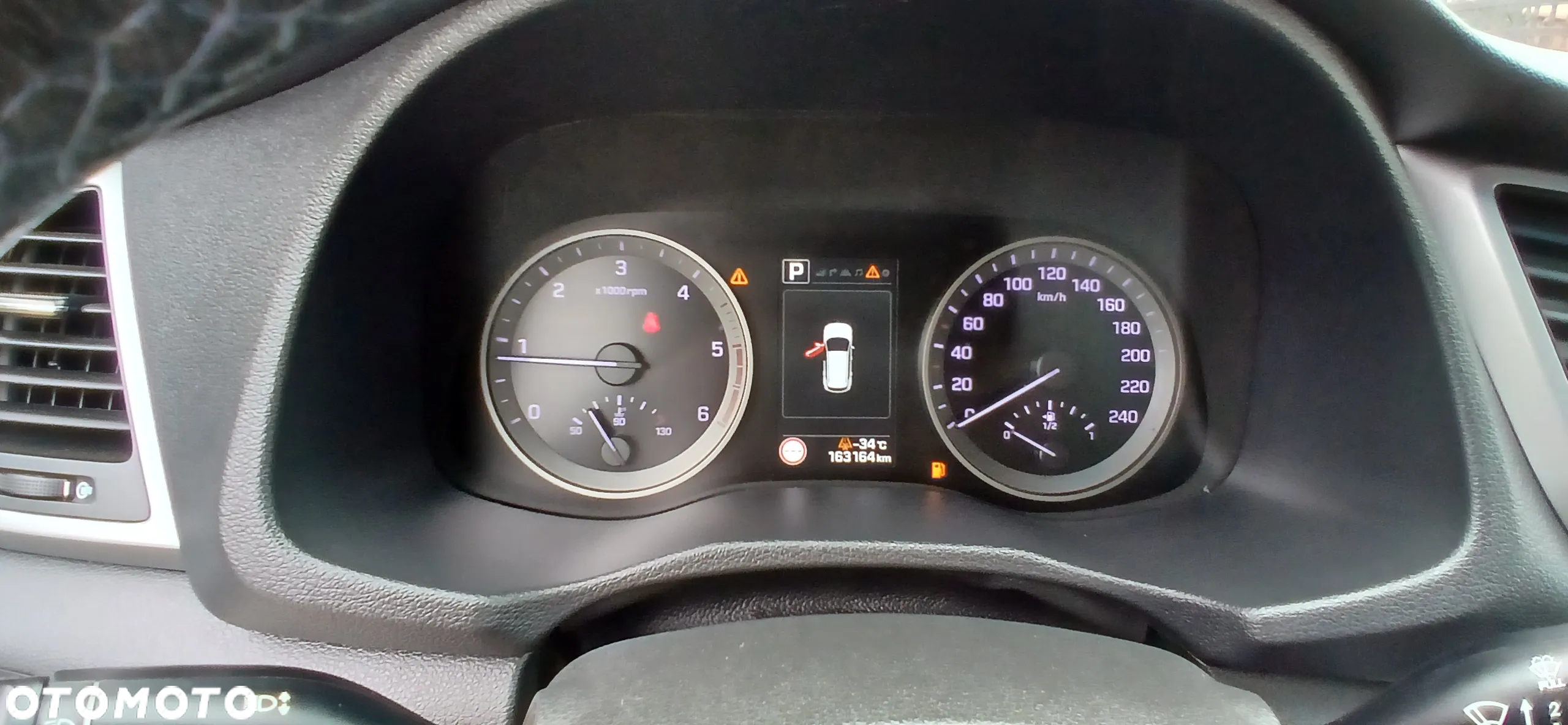 Hyundai Tucson blue 1.7 CRDi 2WD DCT Trend - 17