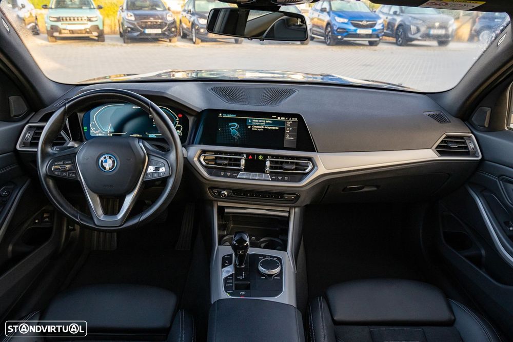 BMW 320 e Auto - 20