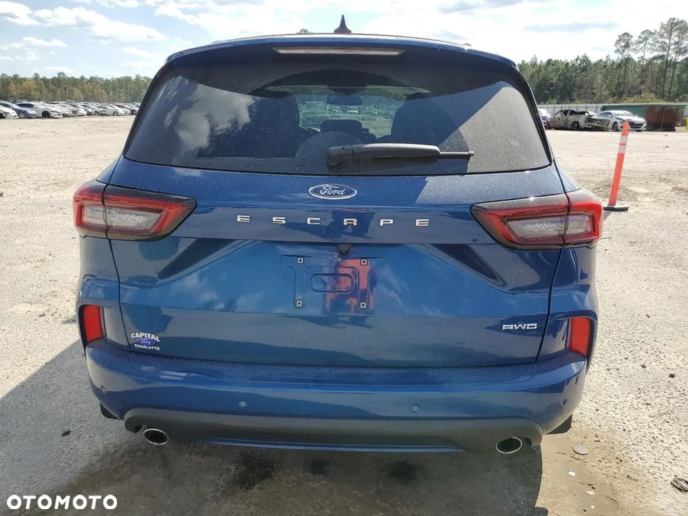 Ford Escape - 7