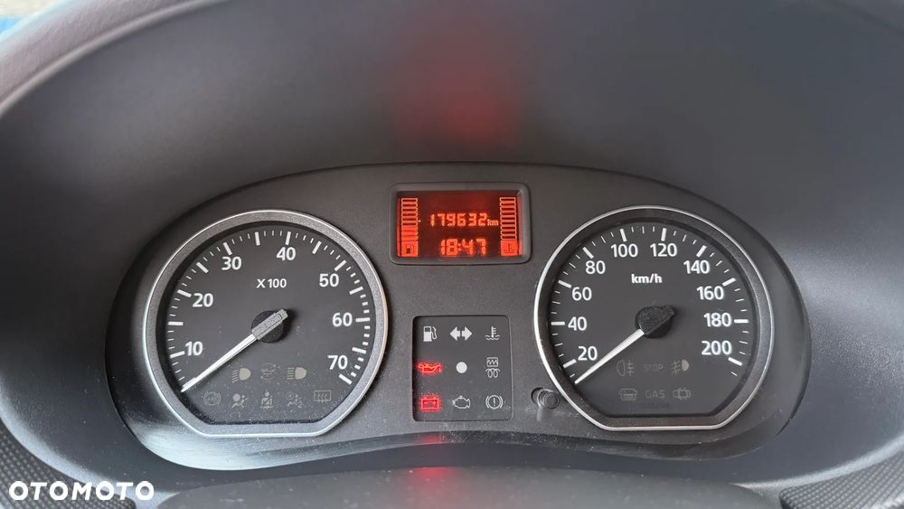 Dacia Sandero 1.6 MPI Stepway - 10