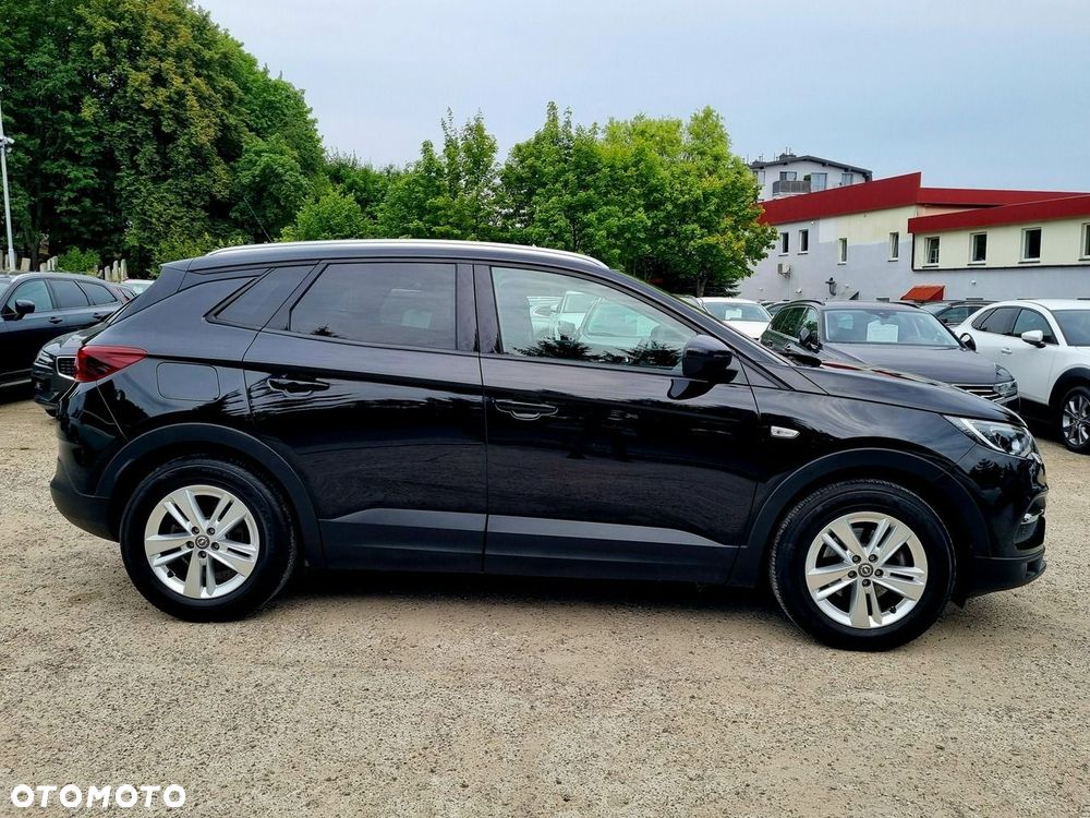 Opel Grandland X 1.2 Start/Stop Elegance - 4