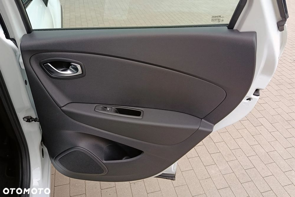 Renault Captur 1.2 TCe Zen EDC - 32