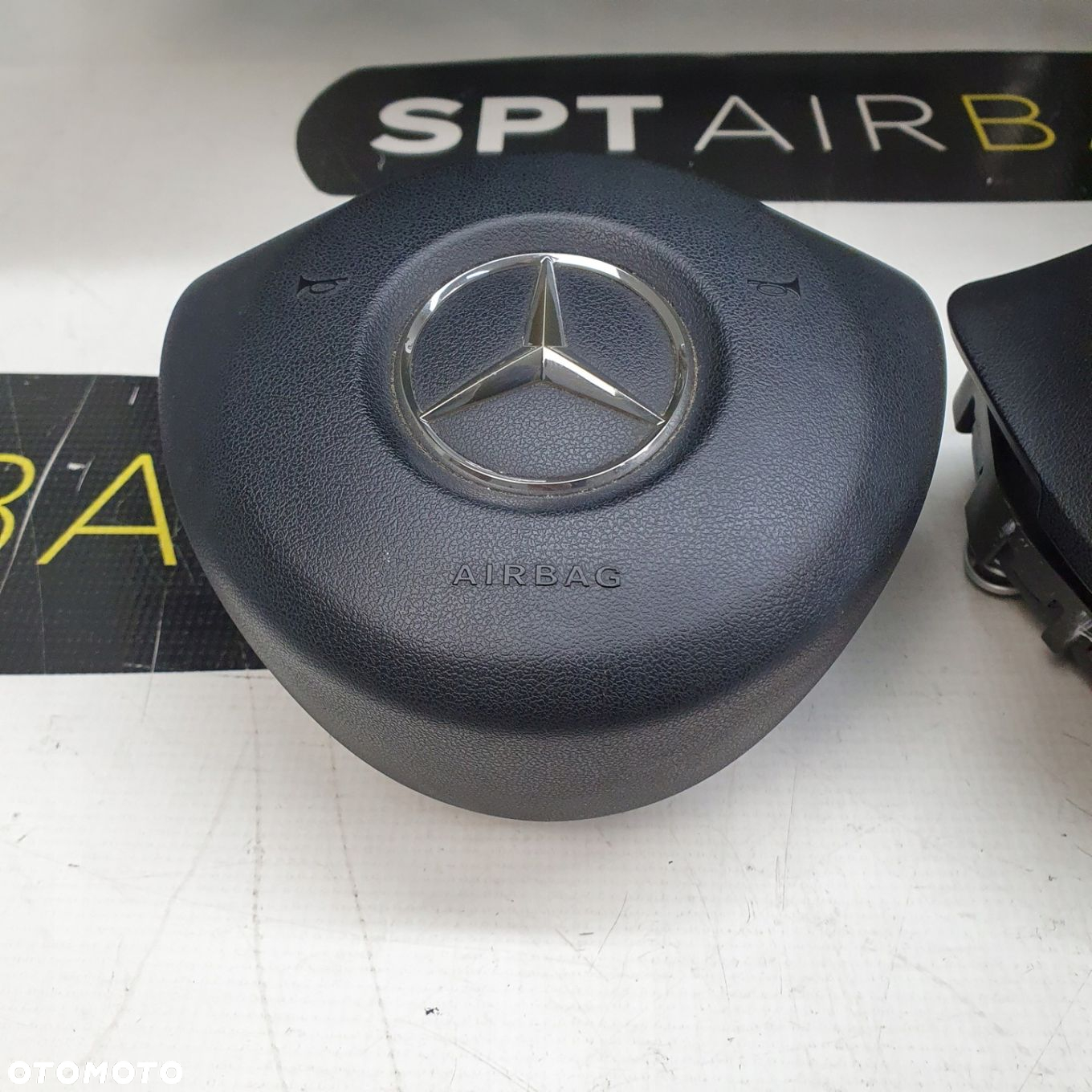 MERCEDES A KLASA W176 LIFT SKÓRZANA NITKA  DESKA ROZDZIELCZA KONSOLA KOKPIT PULPIT PODUSZKI AIRBAG AIR BAG PASY KIT SET - 9