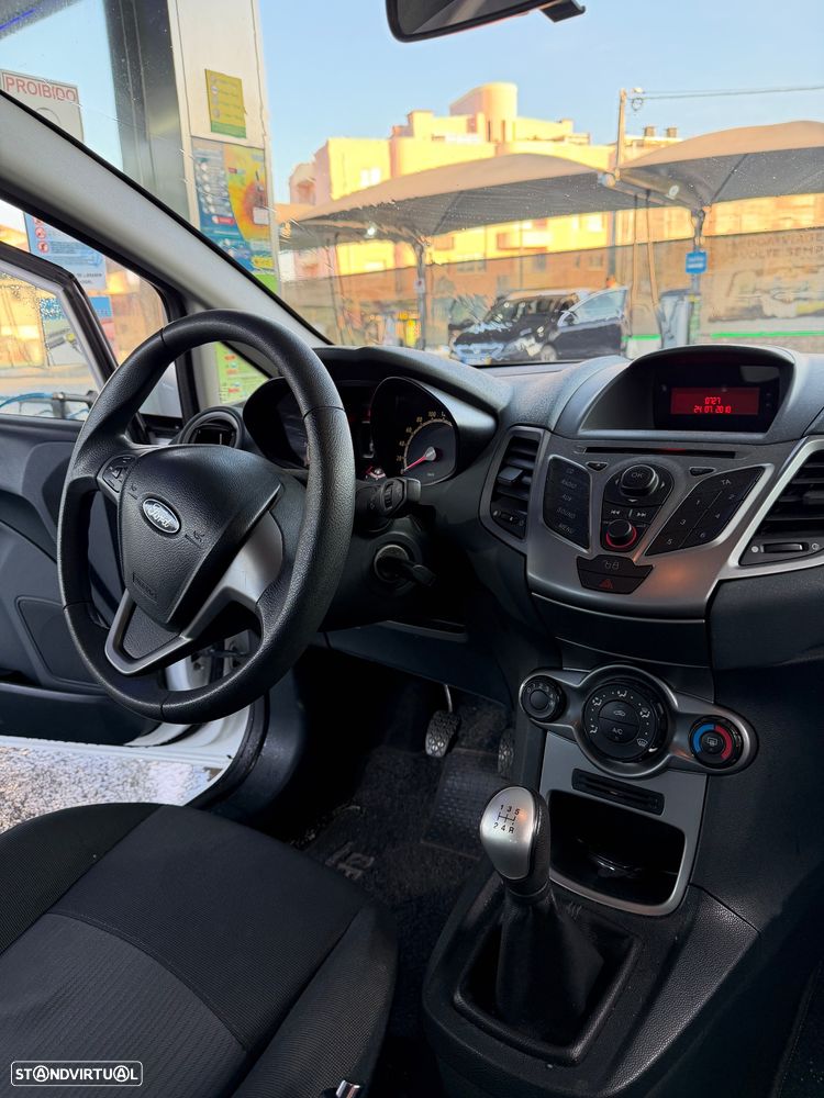 Ford Fiesta 1.25 Trend - 9