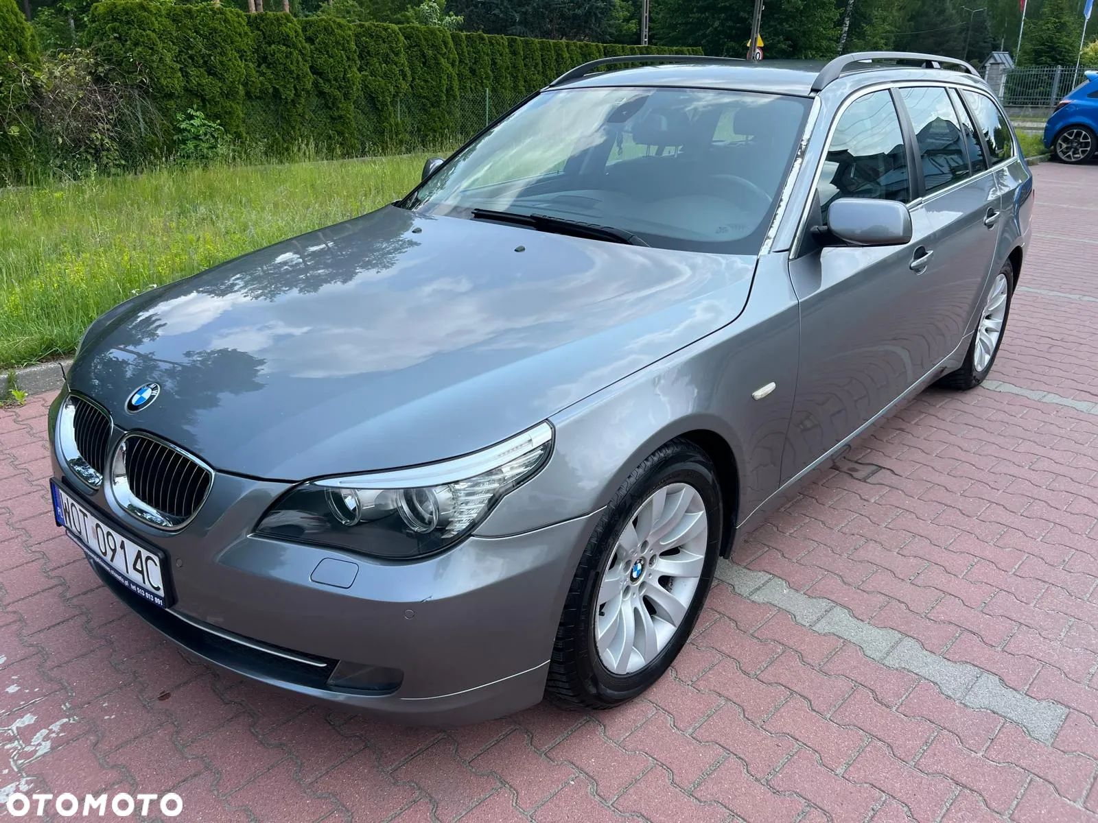 BMW Seria 5 520d Touring - 1