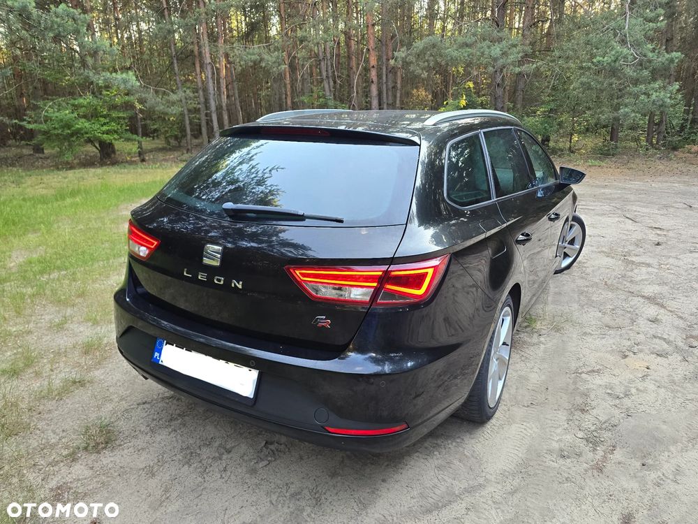 Seat Leon 2.0 TDI DPF DSG FR - 4
