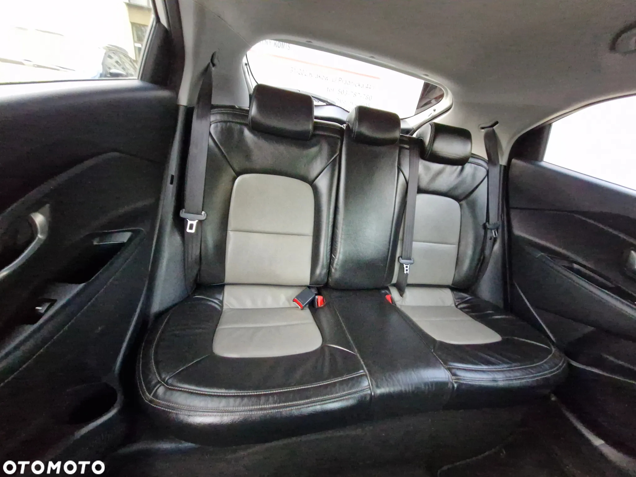 Kia Rio 1.2 Fifa World Cup Edition - 18