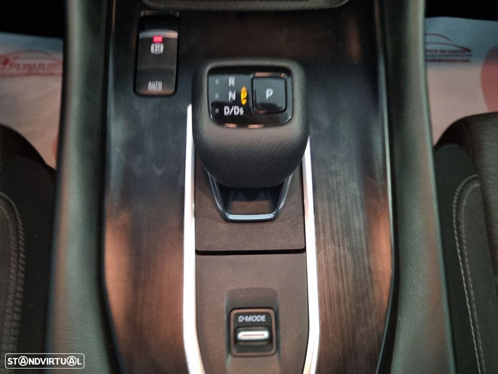 Nissan Qashqai 1.3 DIG-T N-Connecta LED+TT+SKY Xtronic - 12