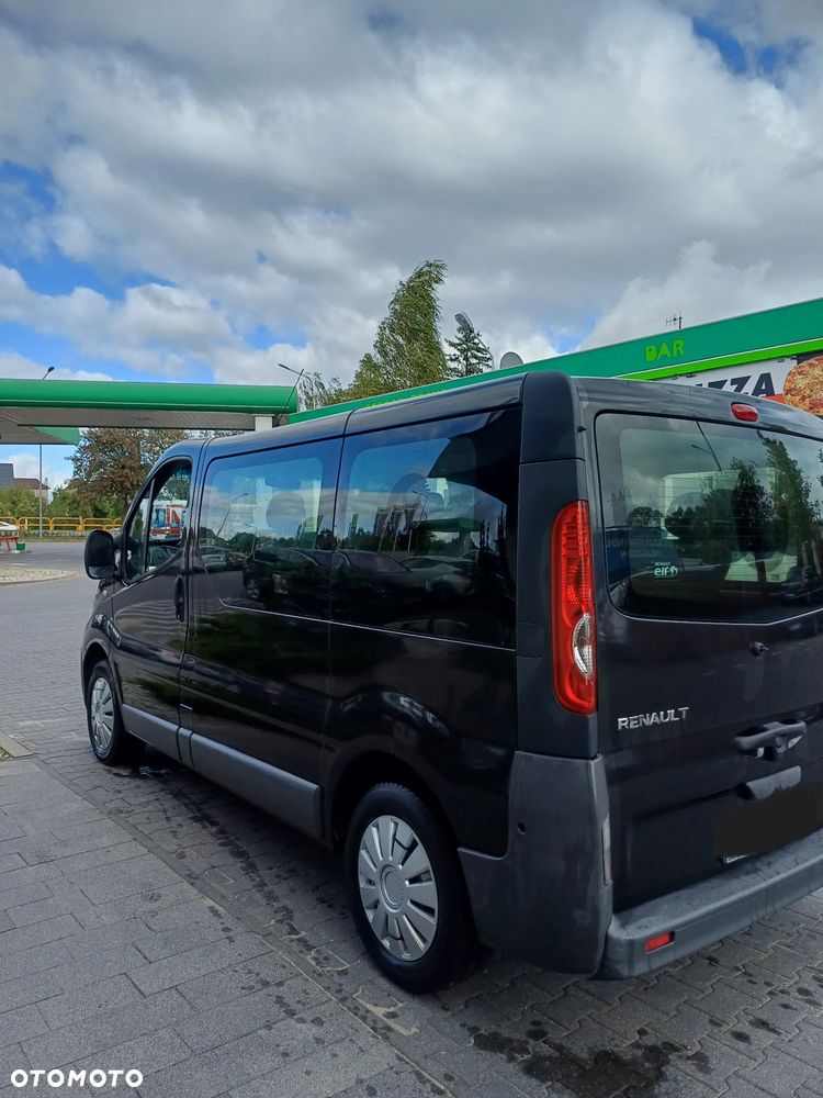 Renault Trafic 2010 photo 4