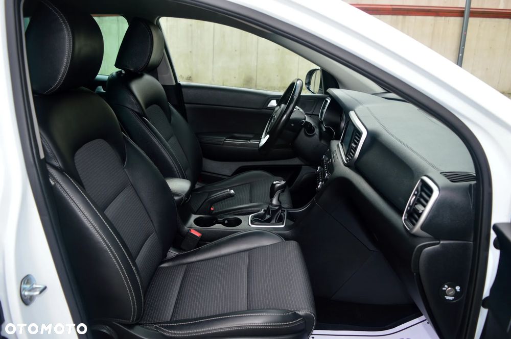 Kia Sportage - 10