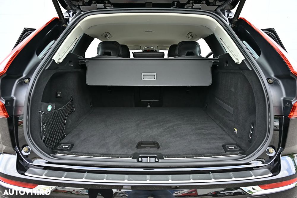 Volvo XC 60 D4 AWD Geartronic Inscription - 39